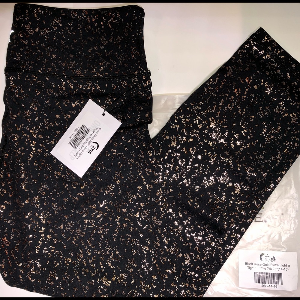 New Zyia Activewear Black Rose Gold Flkae Light n Tight Hirise 7/8 24”